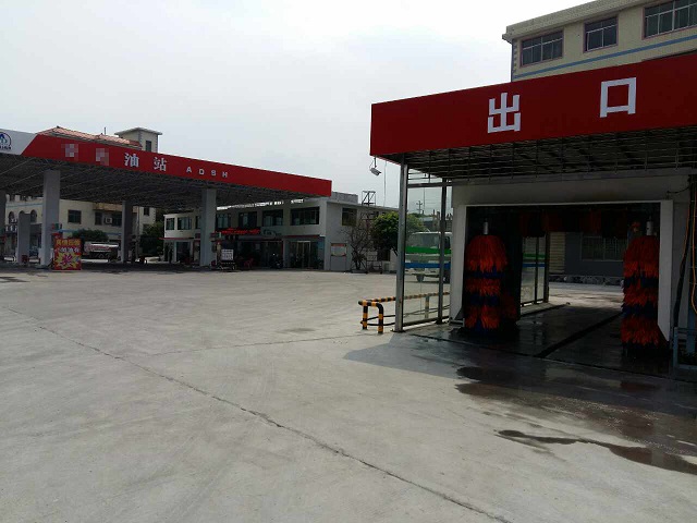 加油站洗車機(jī)3
